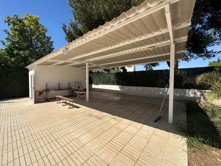 Villa for Sale in San Vicente Del Raspeig, Alicante 10