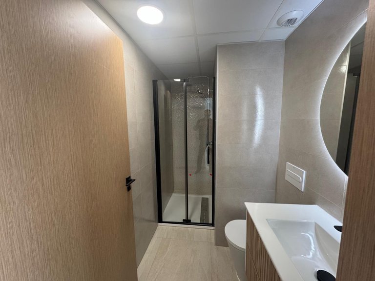 Apartment for Sale in Alicante, Alicante 13