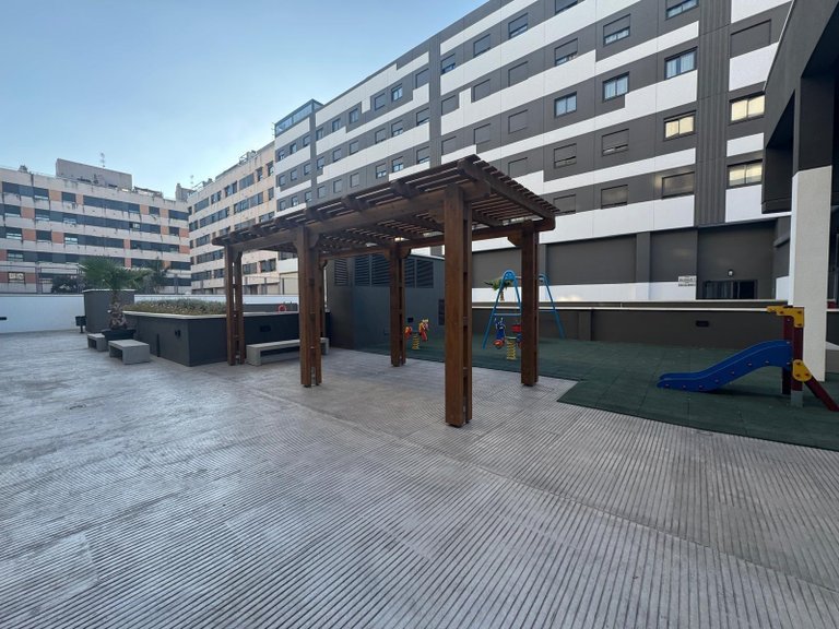 Apartment for Sale in Alicante, Alicante 2