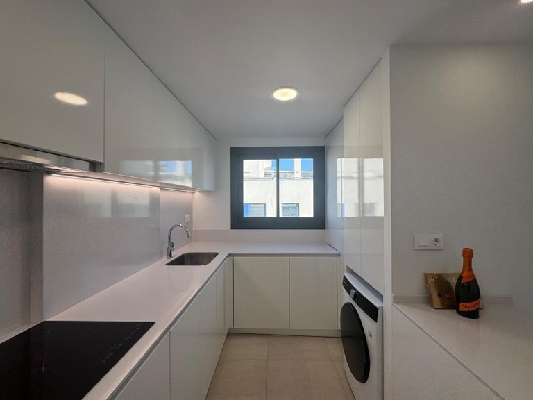 Apartment for Sale in Alicante, Alicante 7
