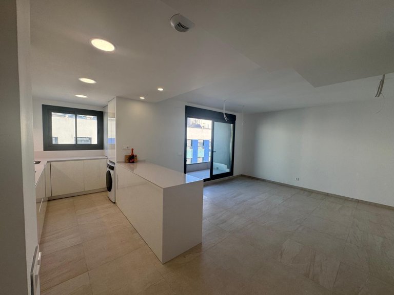 Apartment for Sale in Alicante, Alicante 8