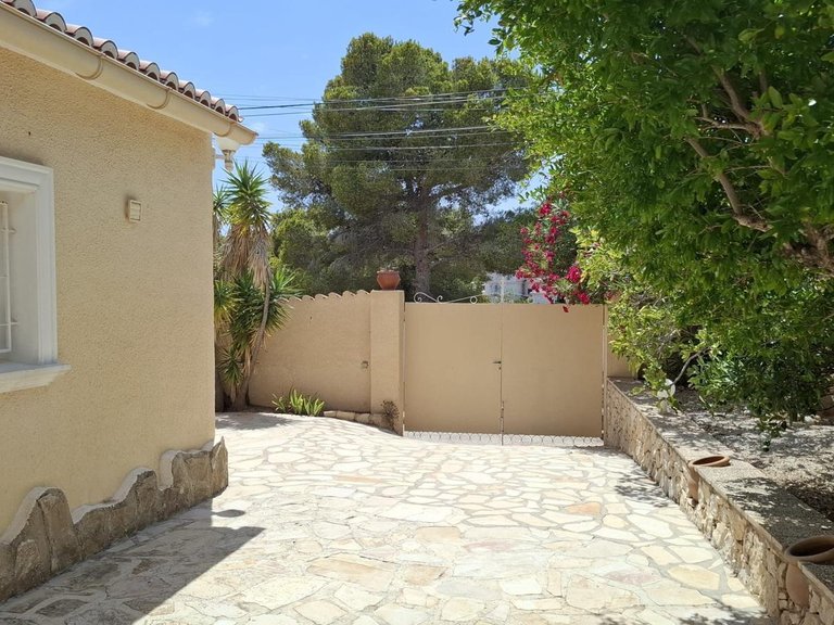 Town House for Sale in Benissa, Alicante 9