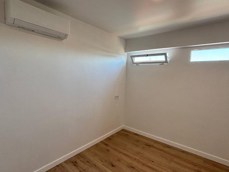 Apartment for Sale in Manises, Valencia 13