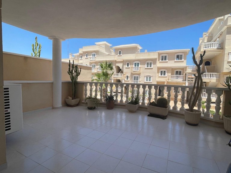 Apartment for Sale in Guardamar Del Segura, Alicante 10