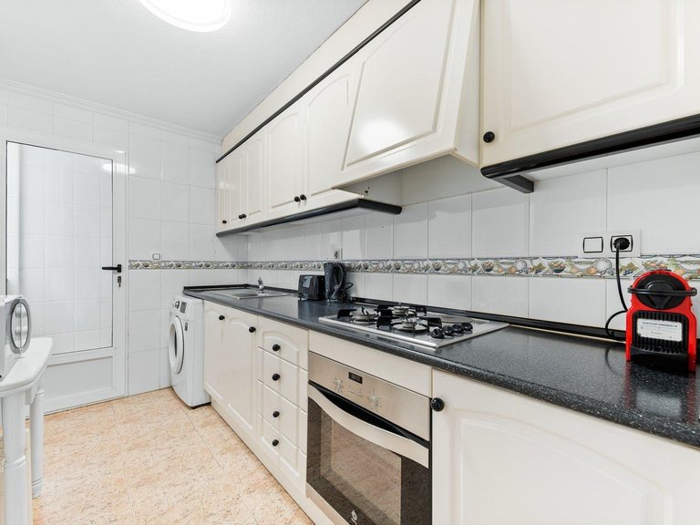 Apartment for Sale in Torrevieja, Alicante 15