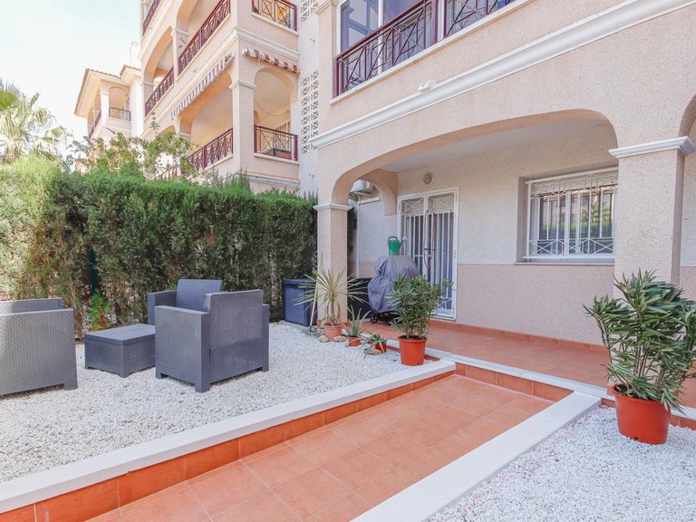 Apartment for Sale in Orihuela Costa, Alicante 2