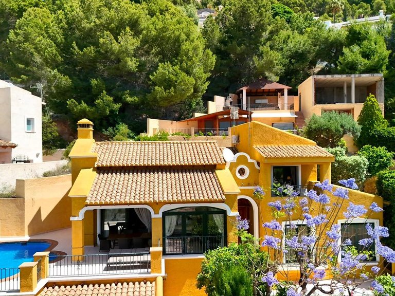 Villa for Sale in Altea, Alicante 3
