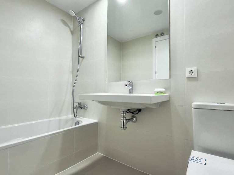 Apartment for Sale in Alicante, Alicante 12