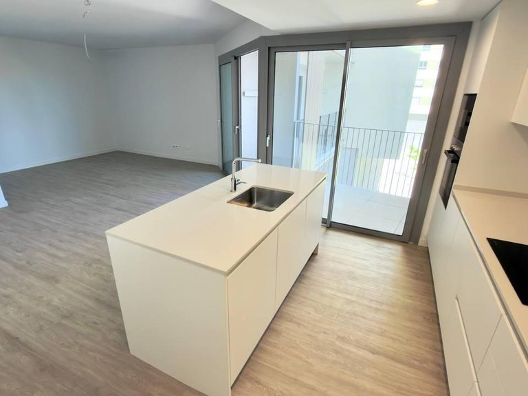 Apartment for Sale in Alicante, Alicante 2