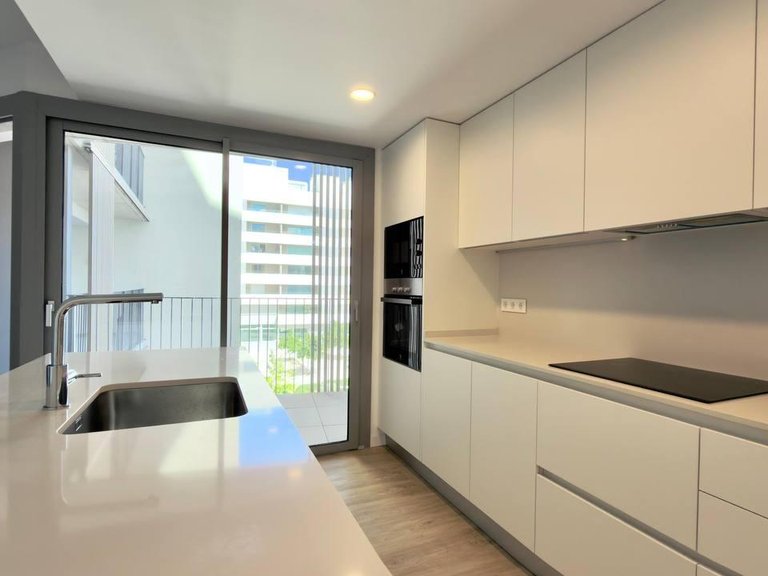 Apartment for Sale in Alicante, Alicante 9