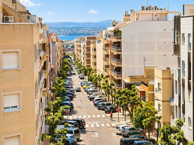 Apartment for Sale in Torrevieja, Alicante 3