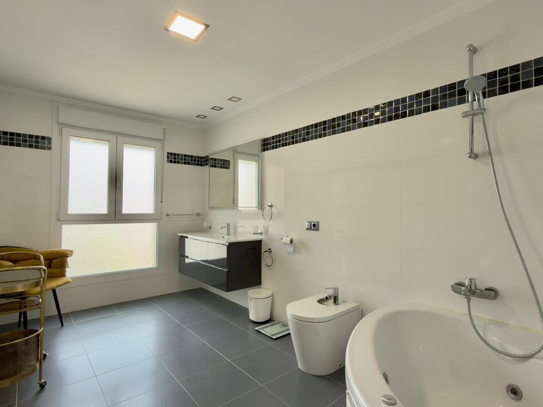 Apartment for Sale in Villajoyosa, Alicante 10