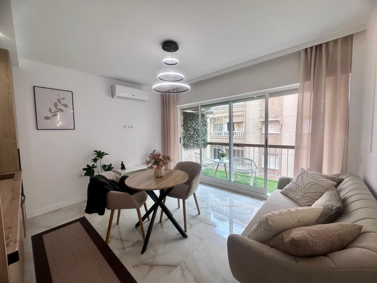 Apartment for Sale in Torrevieja, Alicante 2