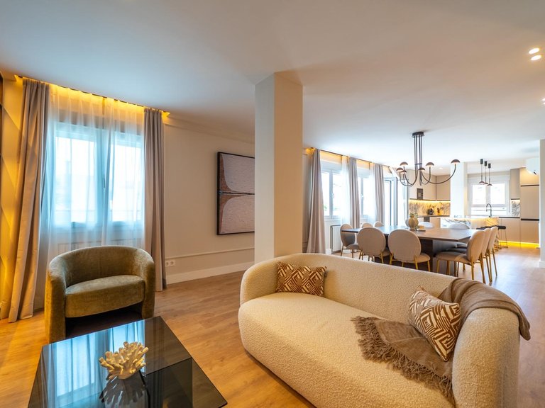 Apartment for Sale in Madrid, Madrid 6