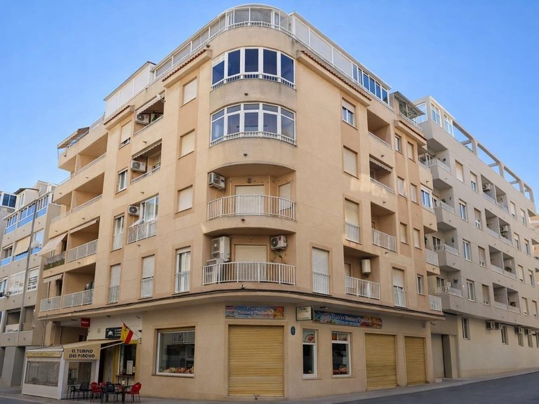 Apartment for Sale in Torrevieja, Alicante 2