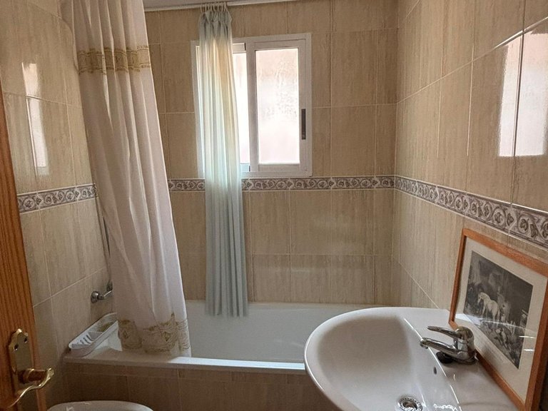 Apartment for Sale in Torrevieja, Alicante 10
