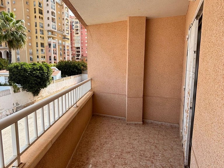 Apartment for Sale in Torrevieja, Alicante 14