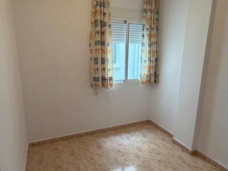 Apartment for Sale in Torrevieja, Alicante 14