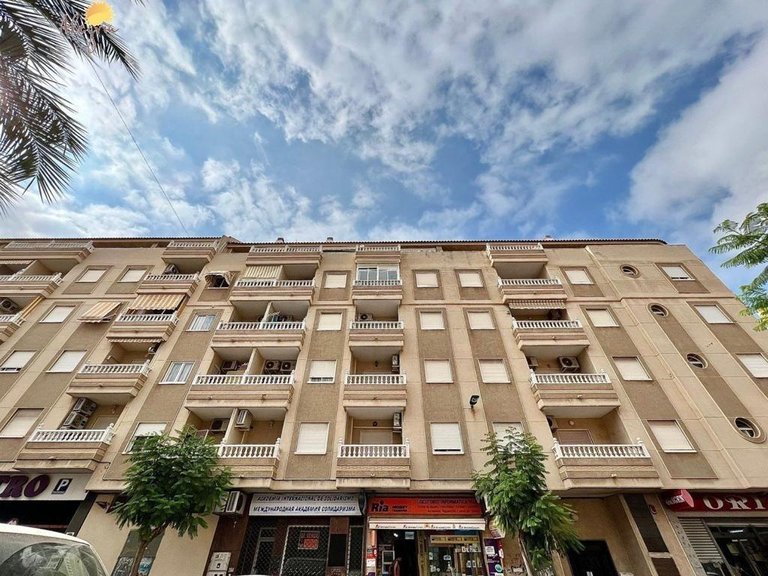 Apartment for Sale in Torrevieja, Alicante 4