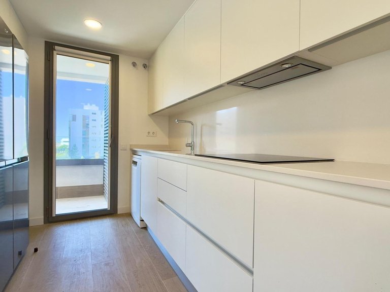 Apartment for Sale in Alicante, Alicante 9