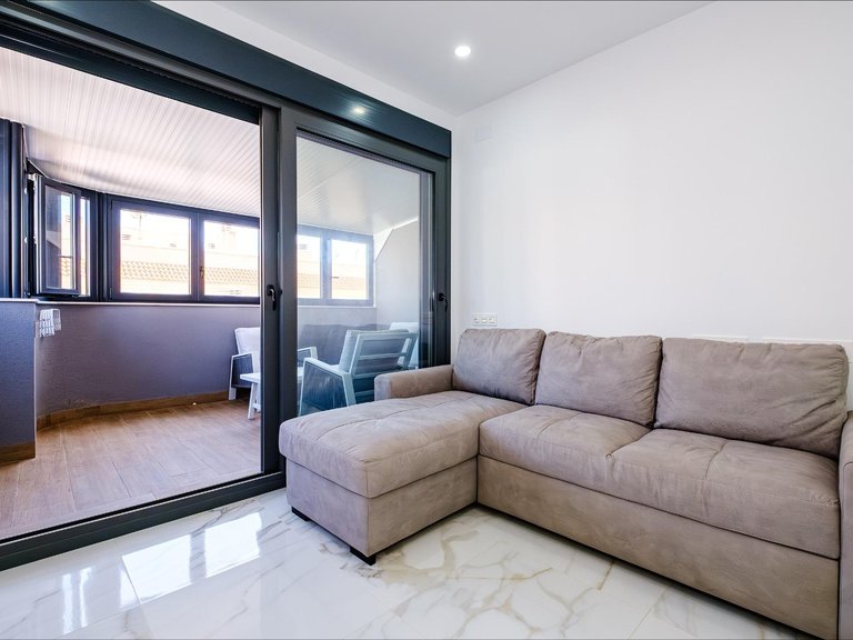 Apartment for Sale in Costa Blanca Torrevieja, Alicante 14
