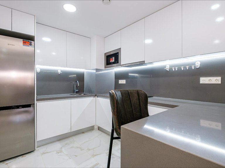Apartment for Sale in Costa Blanca Torrevieja, Alicante 6