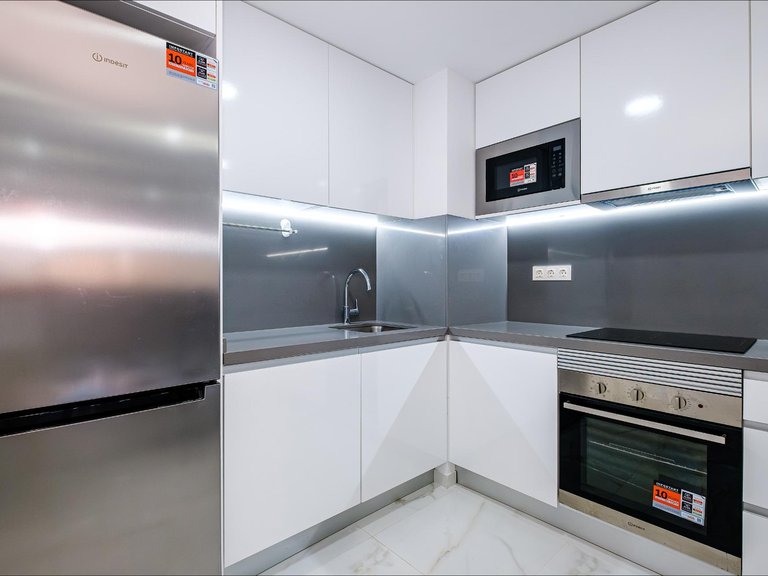 Apartment for Sale in Costa Blanca Torrevieja, Alicante 8