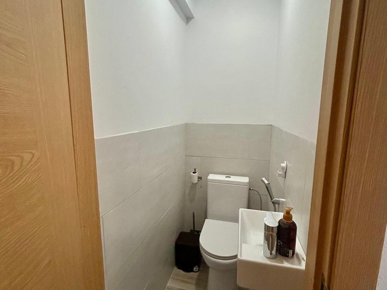 Apartment for Sale in Torrevieja, Alicante 14