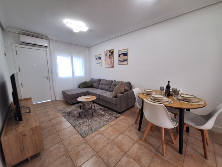 Villa for Sale in Torrevieja, Alicante 2