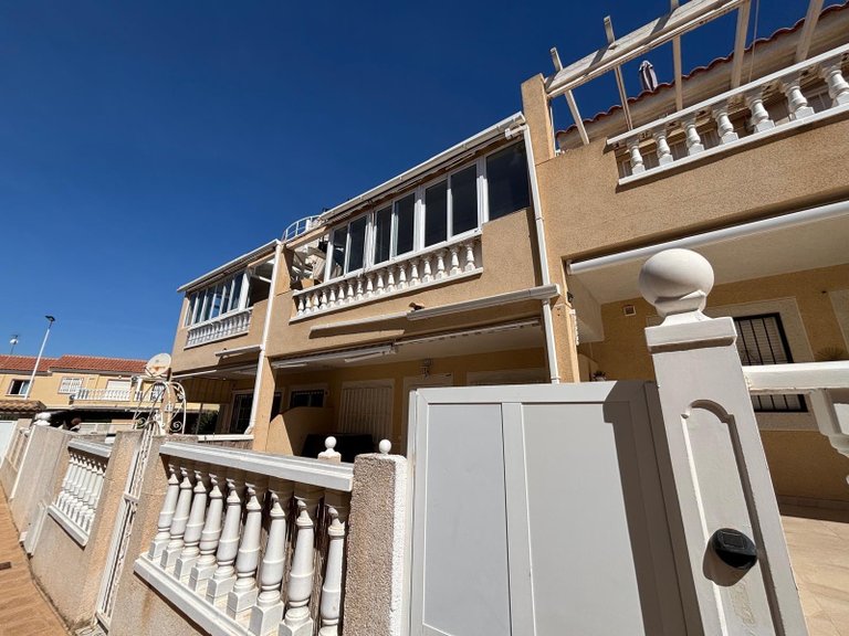 Villa for Sale in Torrevieja, Alicante 1