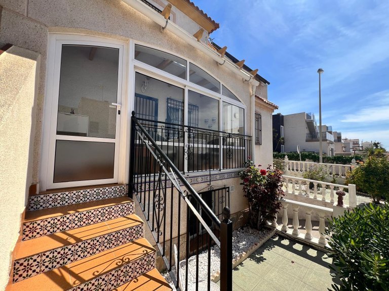 Town House for Sale in Torrevieja, Alicante 1