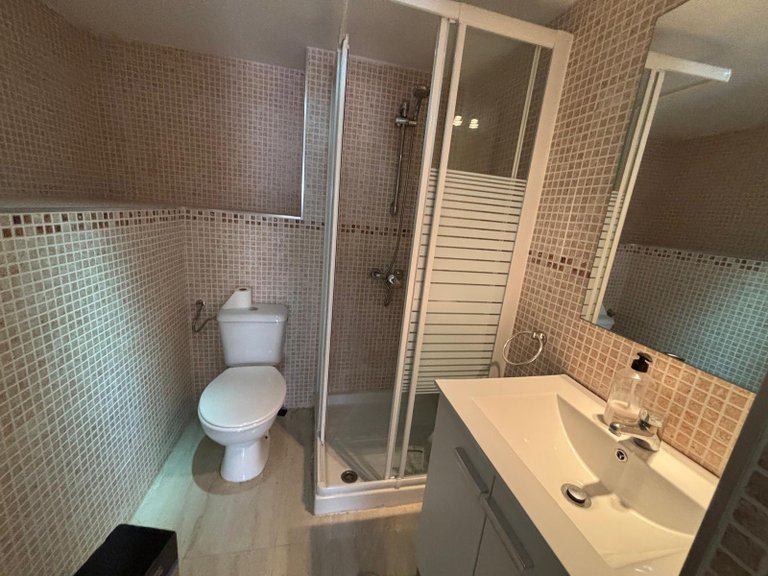 Apartment for Sale in Torrevieja, Alicante 12