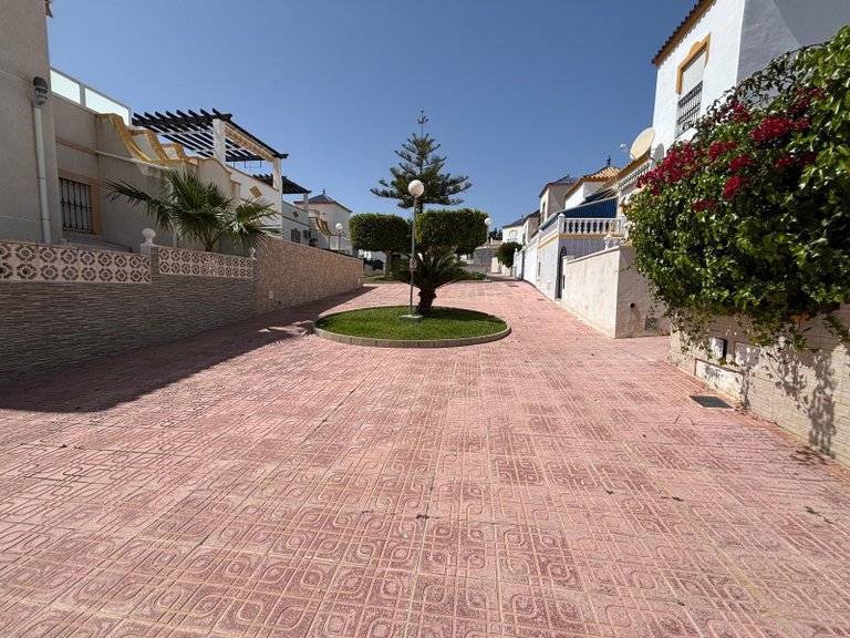Apartment for Sale in Torrevieja, Alicante 6