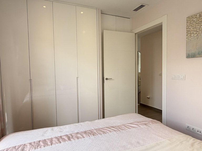 Villa for Sale in Costa Blanca Torrevieja, Alicante 19