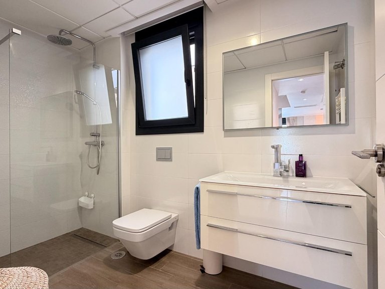 Villa for Sale in Costa Blanca Torrevieja, Alicante 21