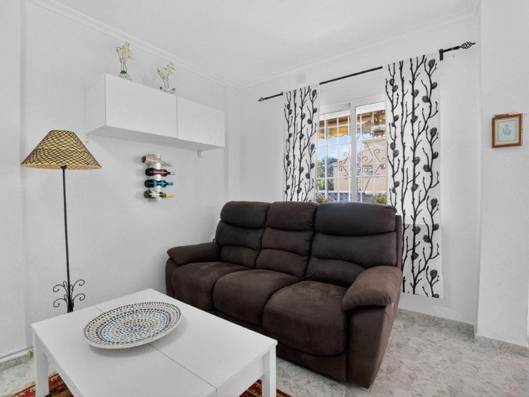 Apartment for Sale in Torrevieja, Alicante 11