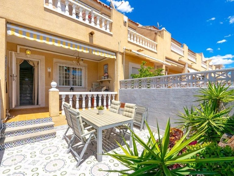 Apartment for Sale in Torrevieja, Alicante 2