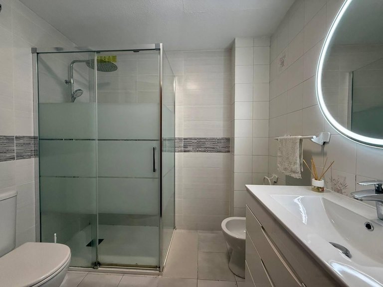 Apartment for Sale in Torrevieja, Alicante 12