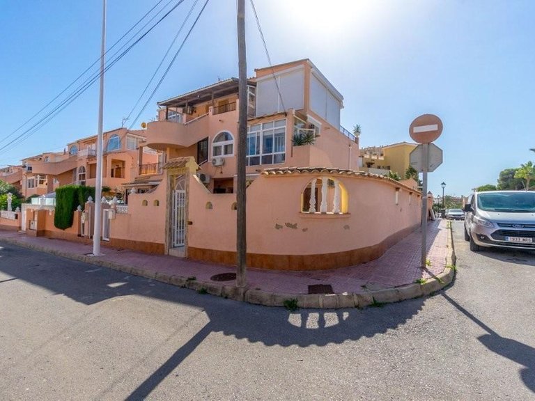 Apartment for Sale in Torrevieja, Alicante 2