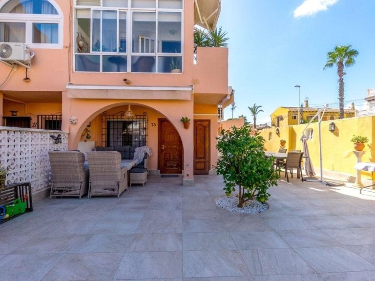 Apartment for Sale in Torrevieja, Alicante 3