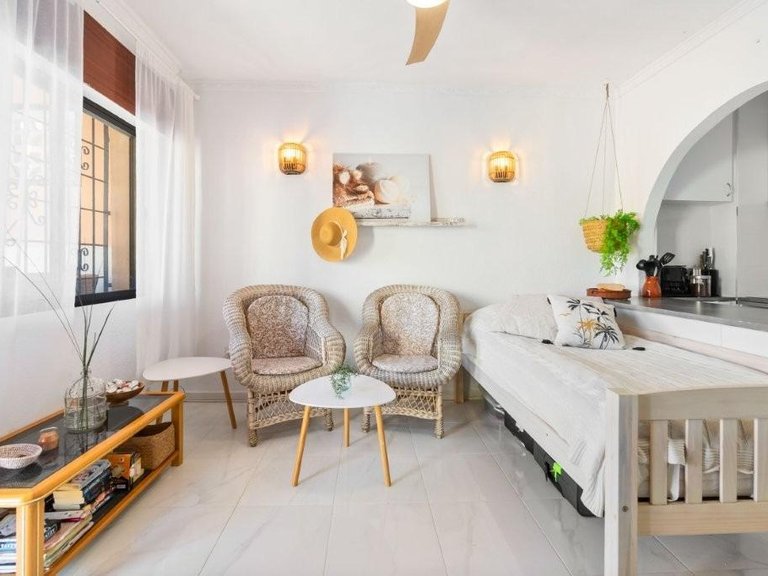 Apartment for Sale in Torrevieja, Alicante 9