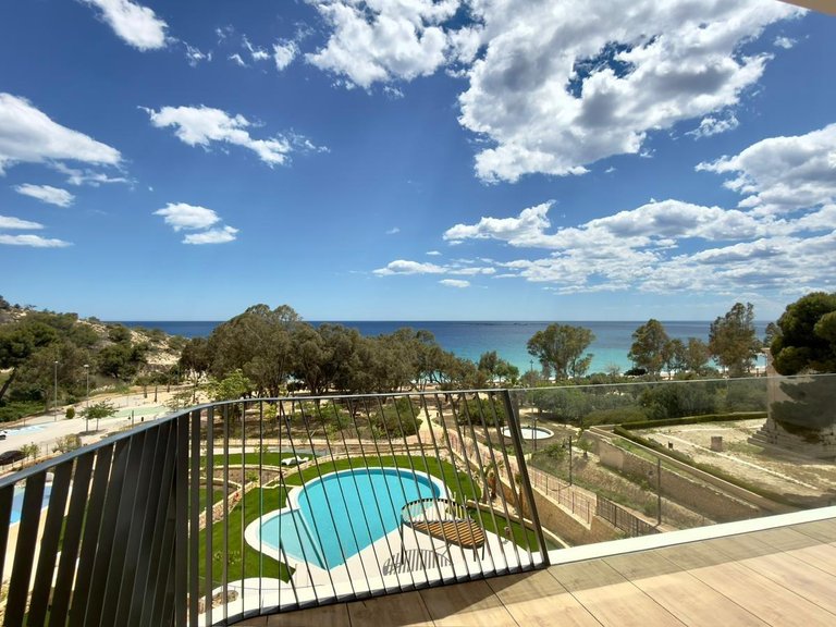 Apartment for Sale in Villajoyosa, Alicante 1