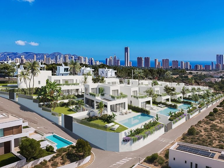 Villa for Sale in Finestrat, Alicante 3
