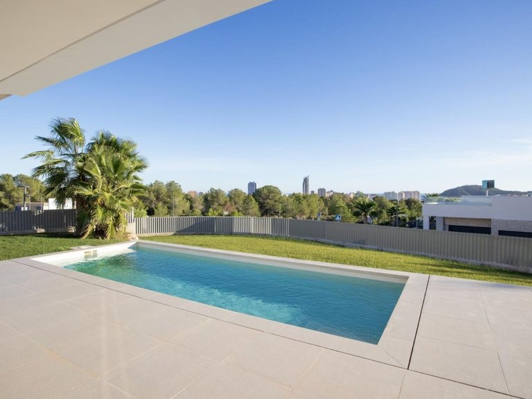 Villa for Sale in Finestrat, Alicante 6
