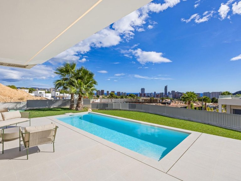 Villa for Sale in Finestrat, Alicante 7