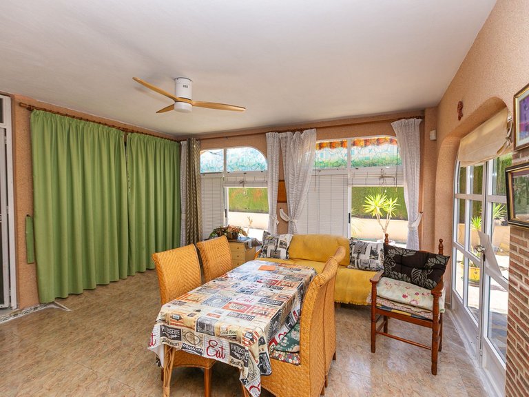 Villa for Sale in Orihuela Costa, Alicante 14