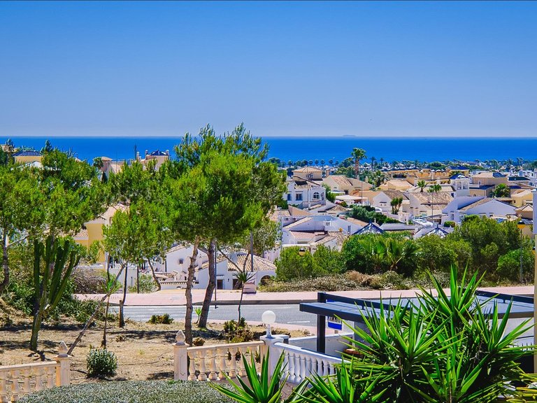 Town House for Sale in Orihuela Costa, Alicante 44
