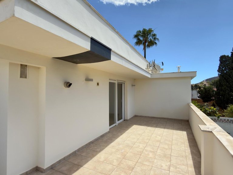 Apartment for Sale in Alfaz Del Pi, Alicante 1