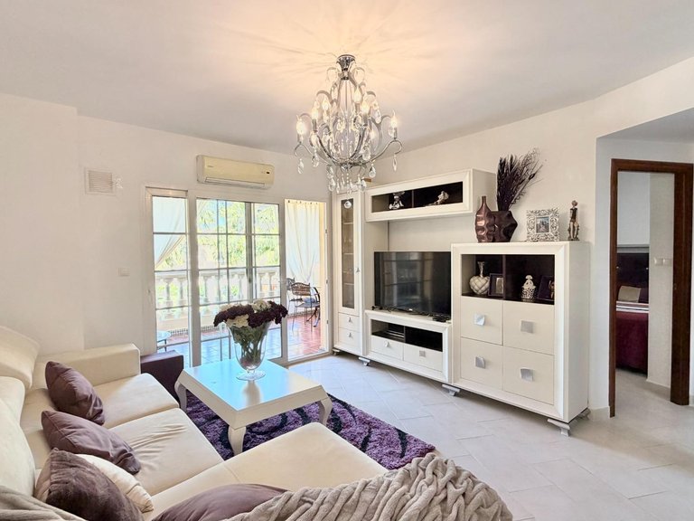 Apartment for Sale in Costa Blanca Torrevieja, Alicante 3