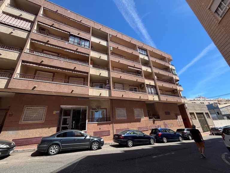 Apartment for Sale in Torrevieja, Alicante 11